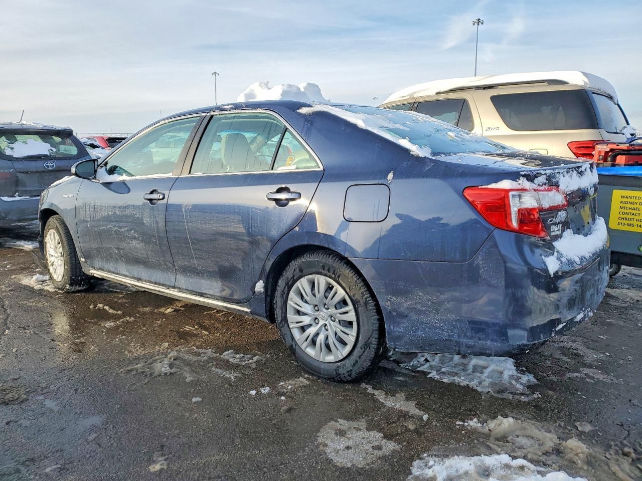 2014 Toyota Camry Hybrid - Фото 2