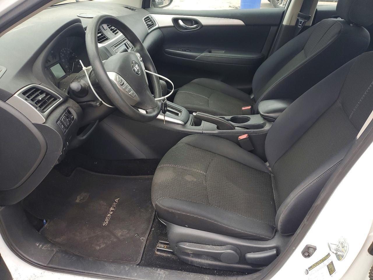 2016 Nissan Sentra S - Фото 7