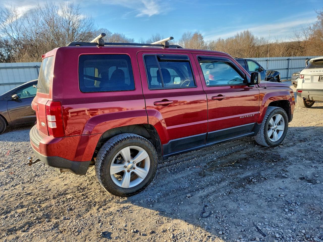 2016 Jeep Patriot Latitude - Image 3