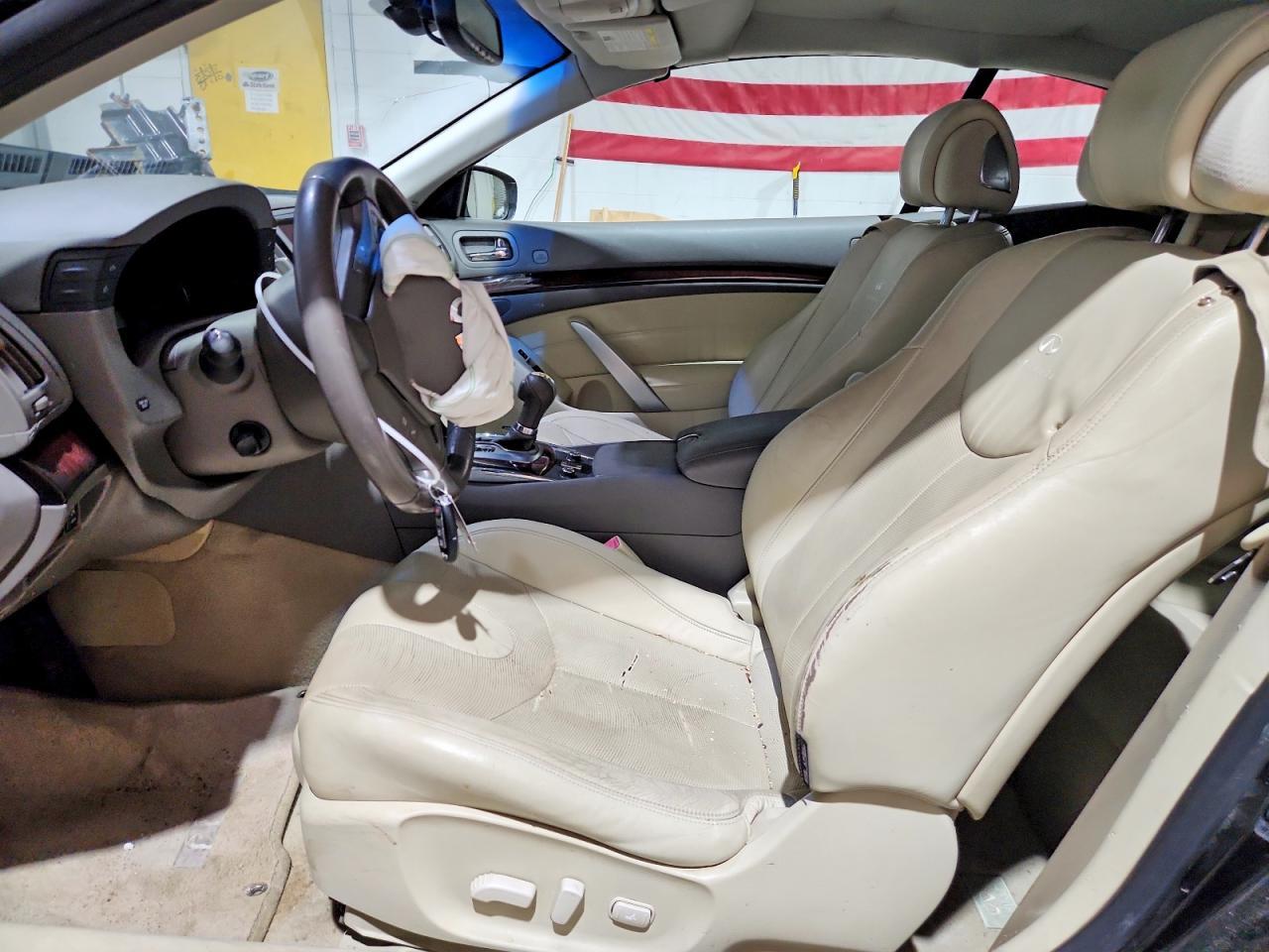 2010 Infiniti G37 Base - Image 7