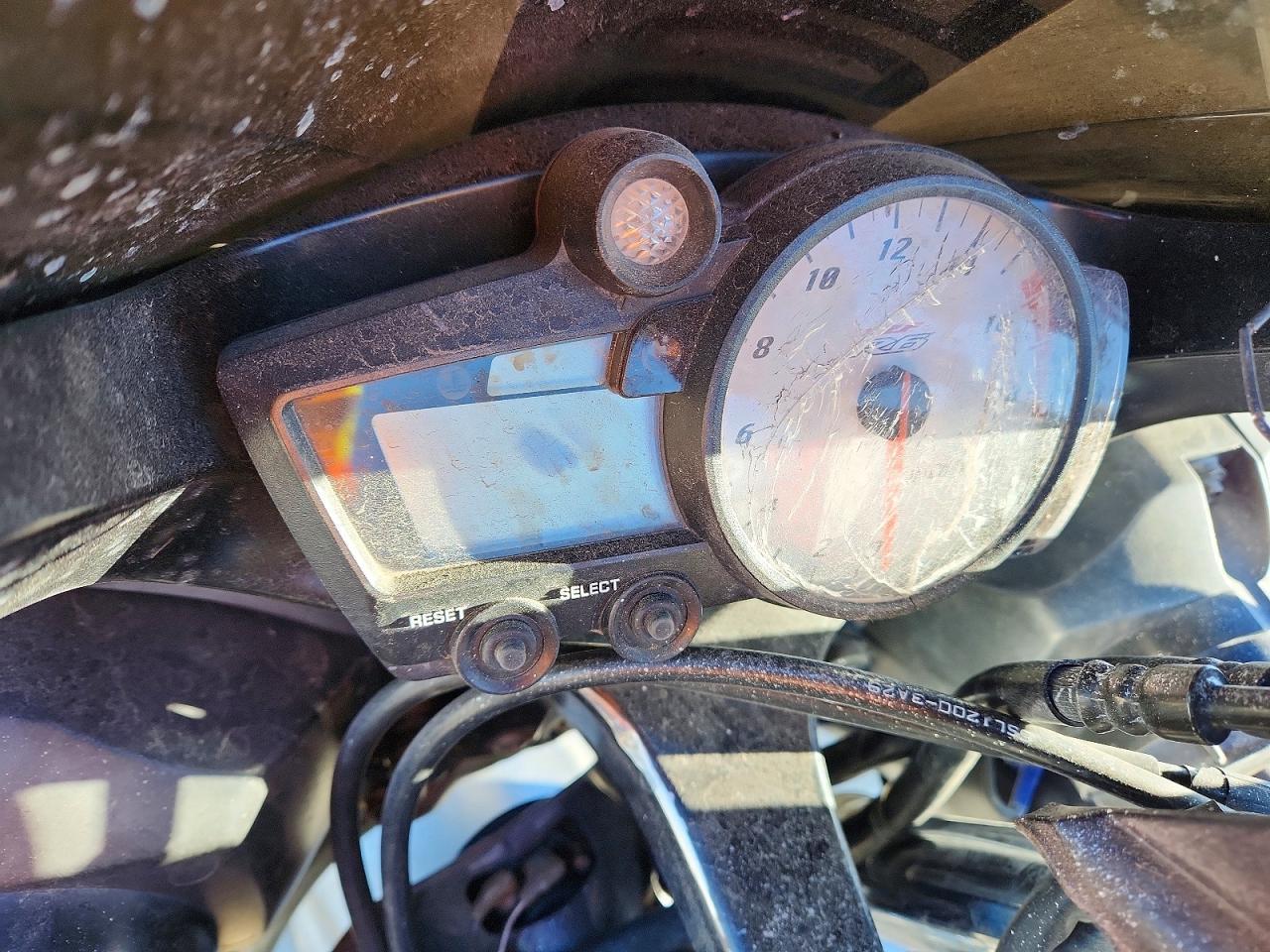 2003 Yama Yzfr6 L - Image 7