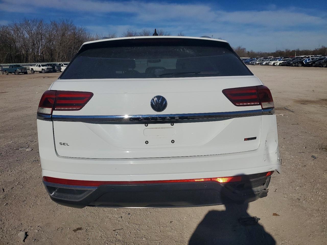2021 Volkswagen Atlas Cross Sport Sel Premium - Image 6