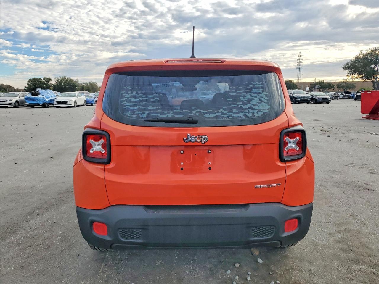 2015 Jeep Renegade Sport - Фото 6