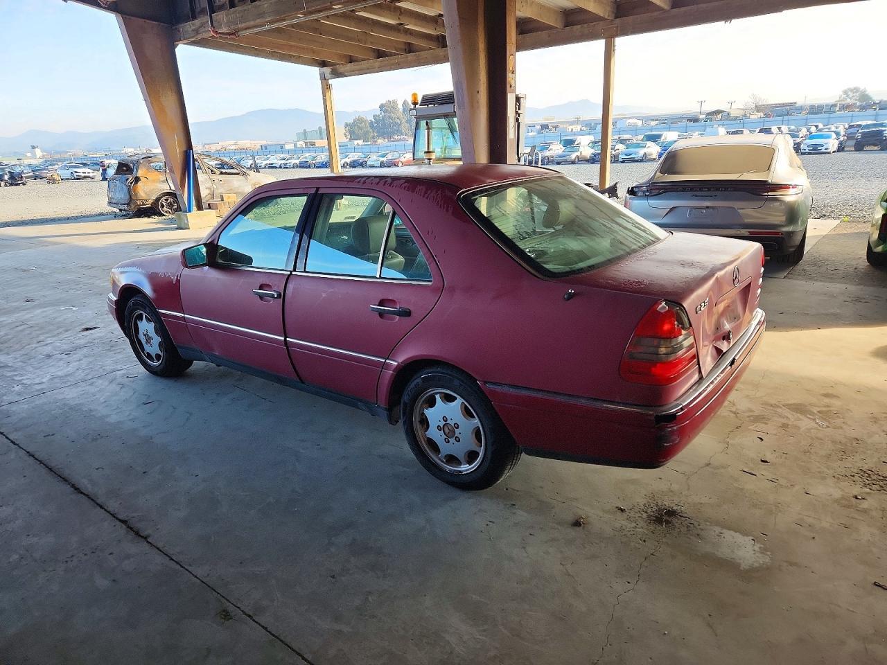 1997 Mercedes-Benz C 230 - Фото 2