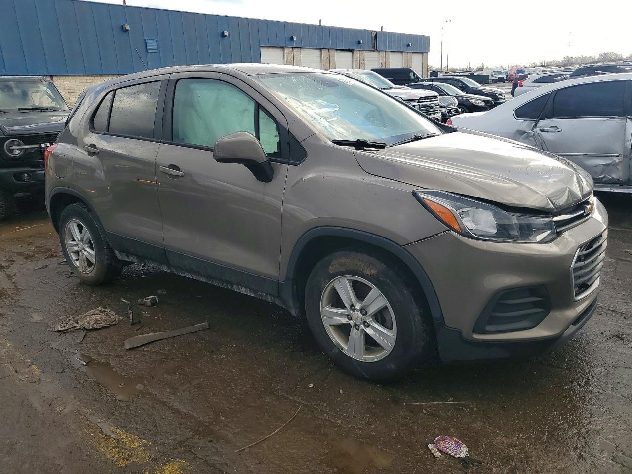 2020 Chevrolet Trax Ls - Фото 4