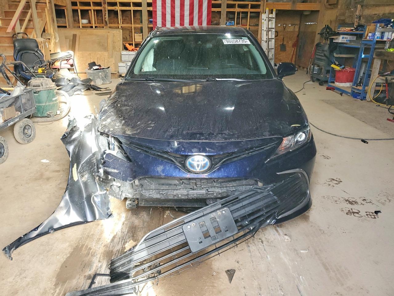 2021 Toyota Camry Le - Фото 5