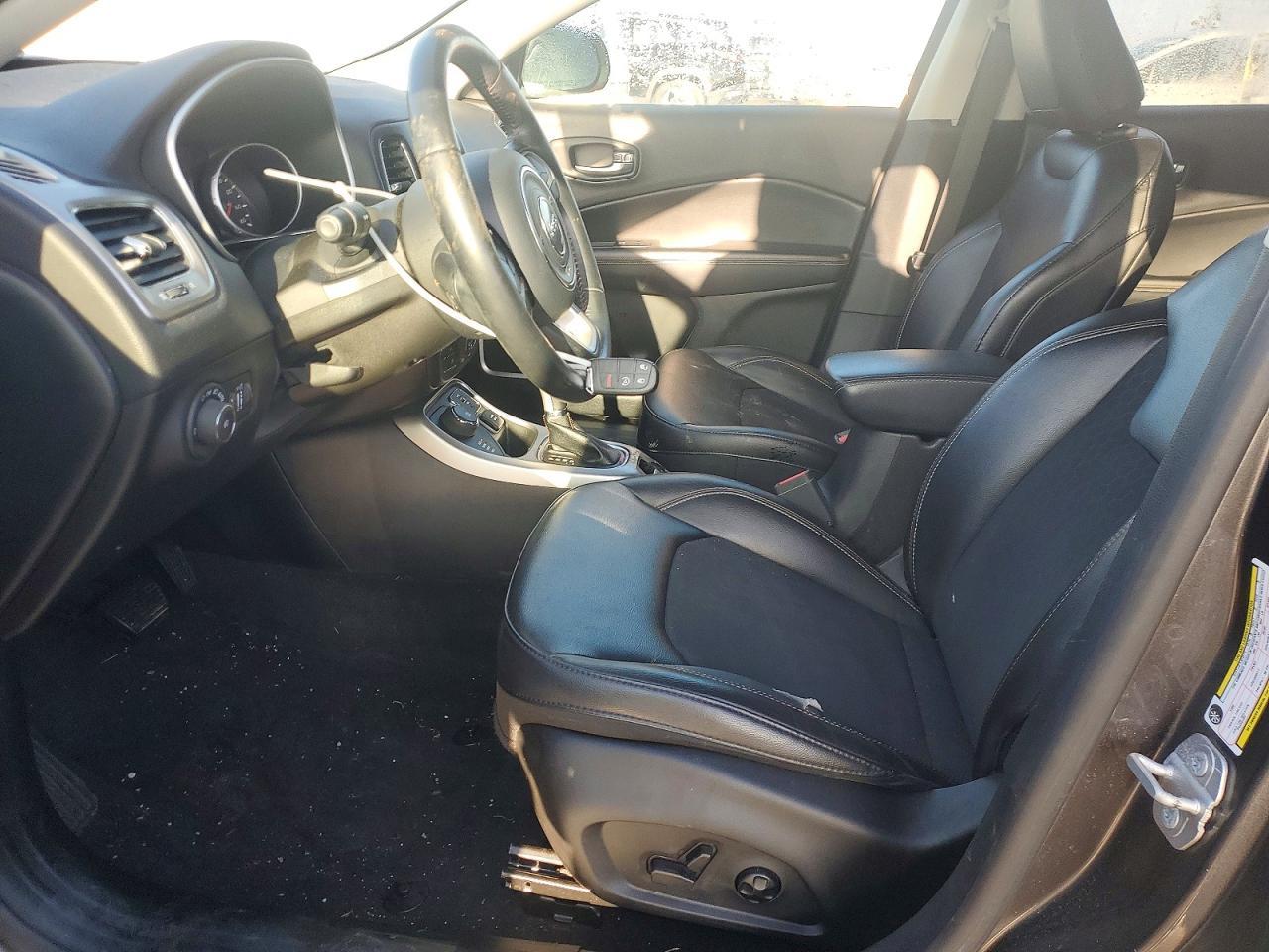 2018 Jeep Compass Latitude - Фото 7