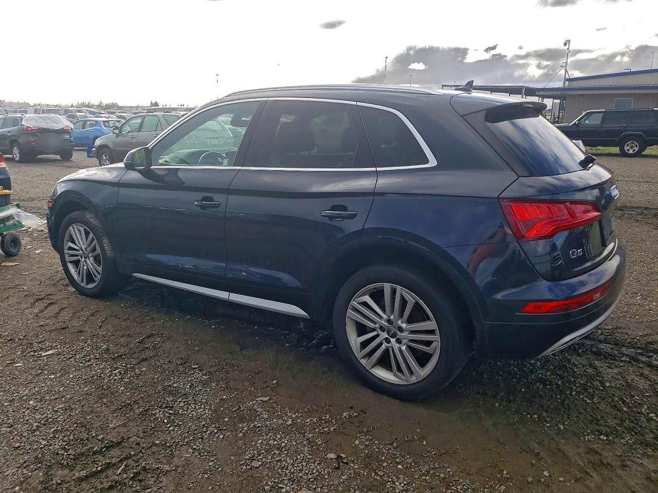 2018 Audi Q5 Premium Plus - Фото 2