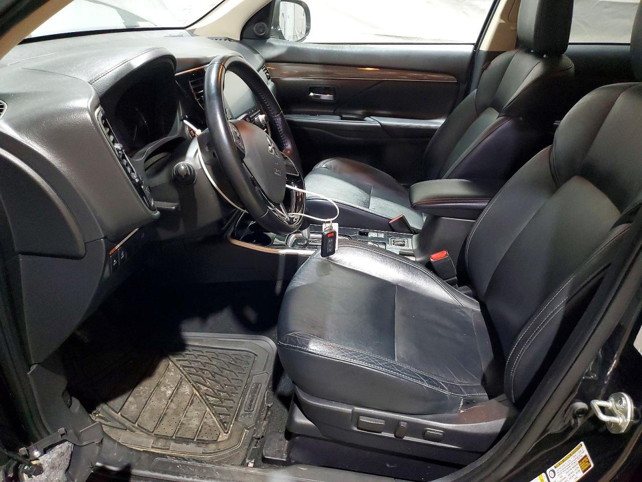 2020 Mitsubishi Outlander Se - Фото 7