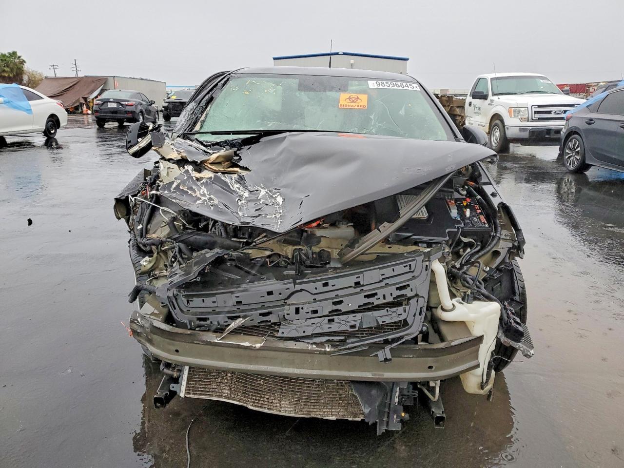 2013 Chevrolet Volt - Image 5