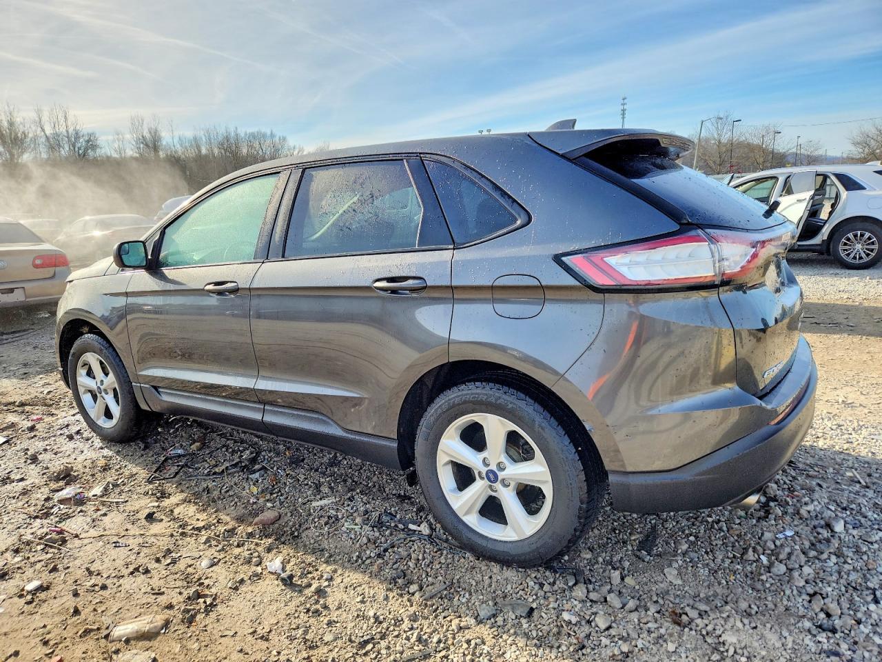 2018 Ford Edge Se - Image 2