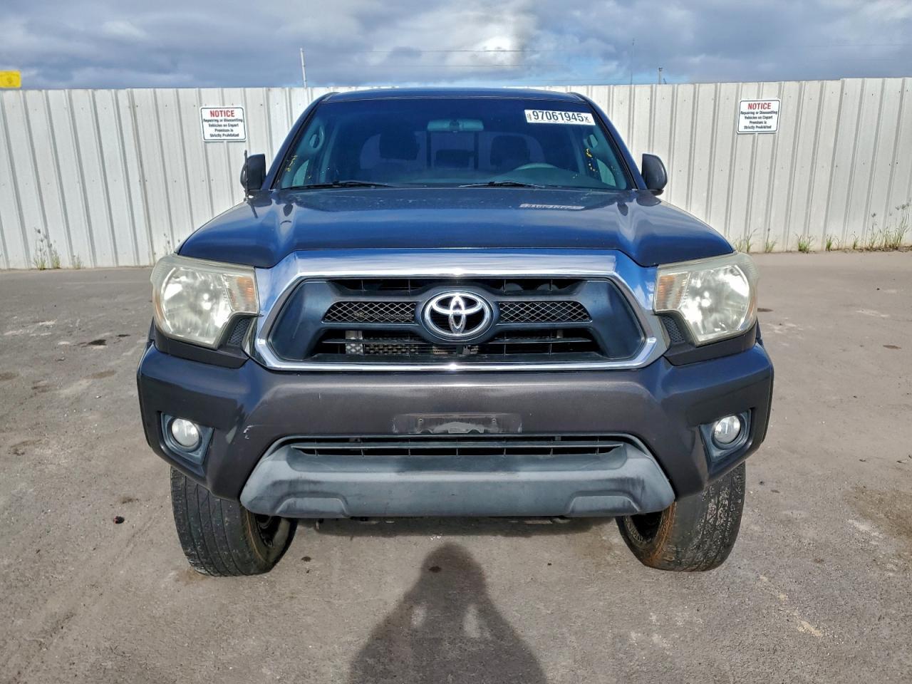 2014 Toyota Tacoma Double Cab Long Bed - Image 5