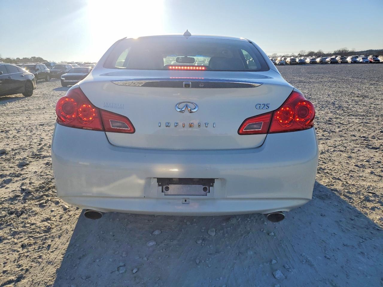 2011 Infiniti G25 Base - Фото 6