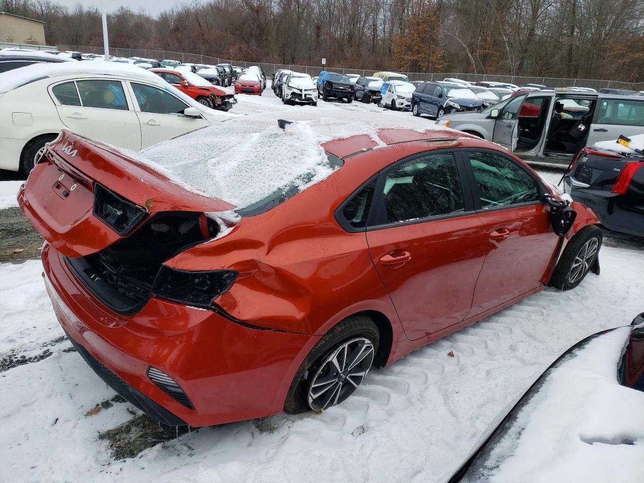 2024 Kia Forte Lx - Фото 3