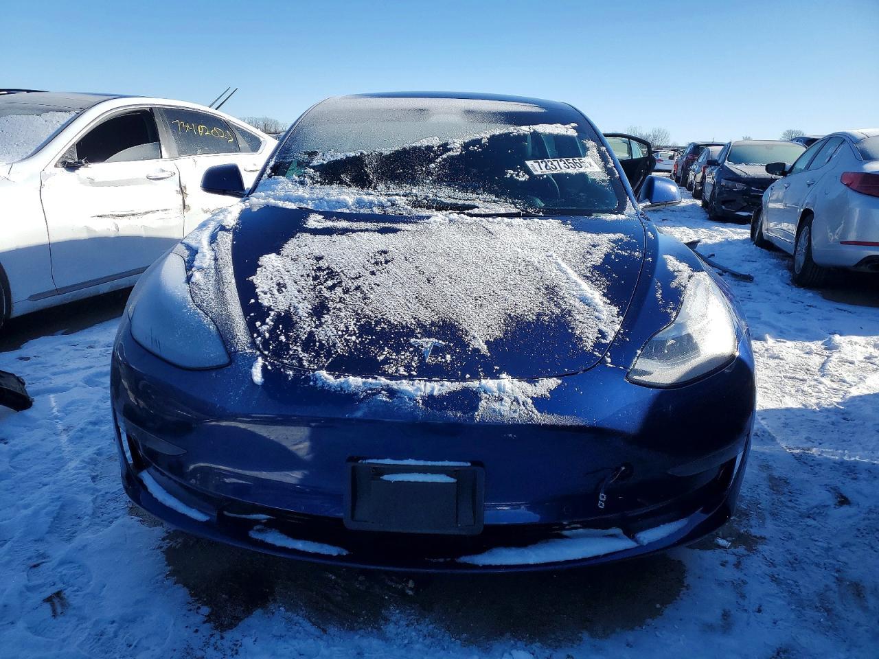 2022 Tesla Model 3 - Image 5