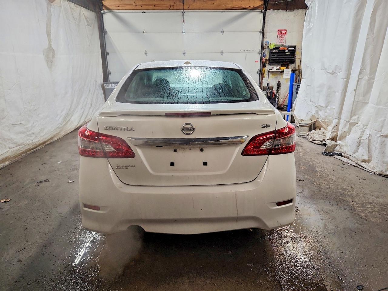 2015 Nissan Sentra S - Фото 6