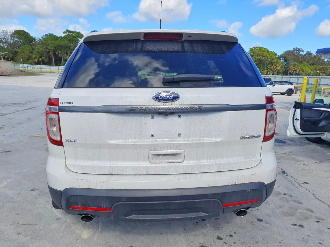 2015 Ford Explorer Xlt - Фото 6