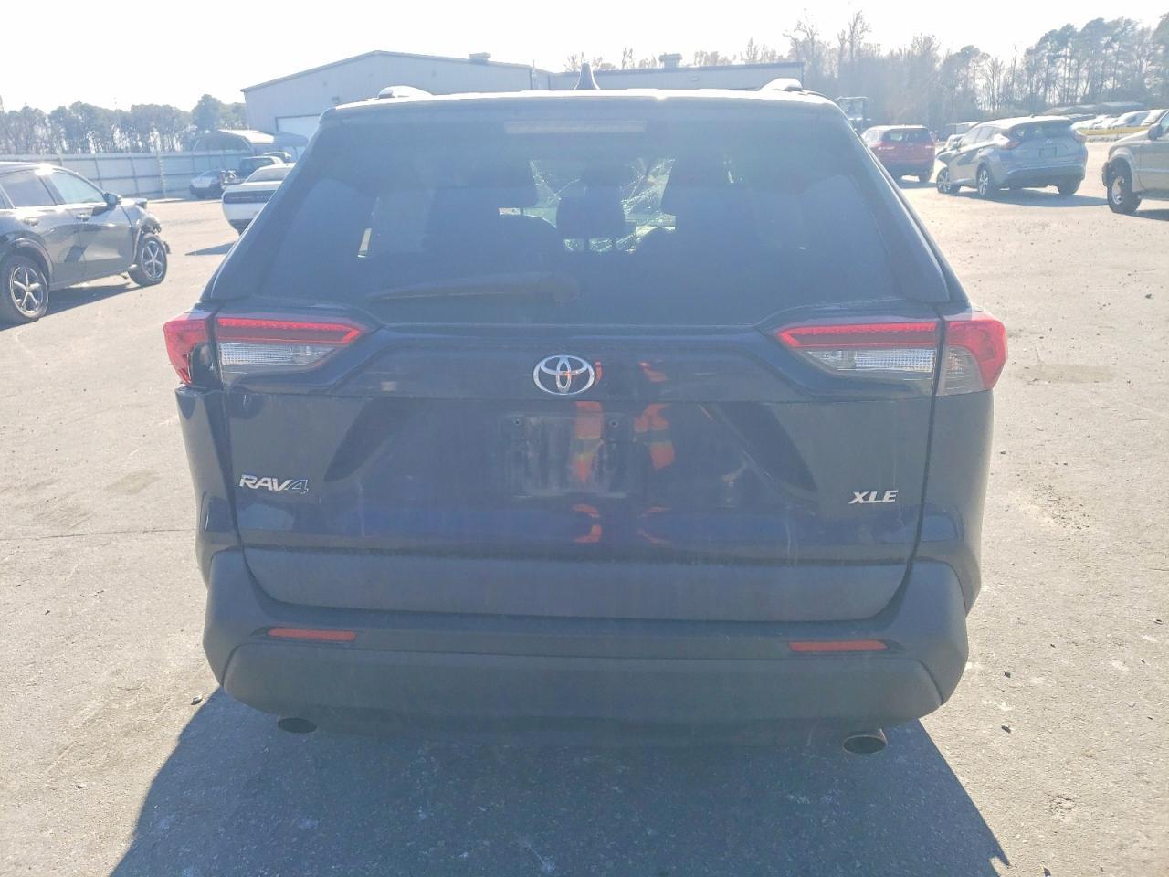 2019 Toyota Rav4 Xle - Фото 6