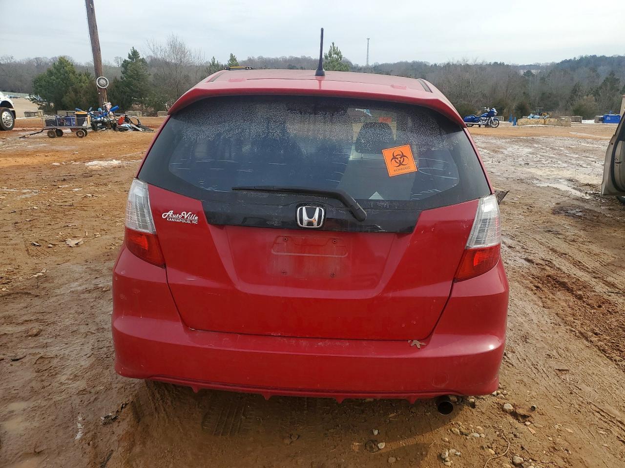 2013 Honda Fit - Image 6