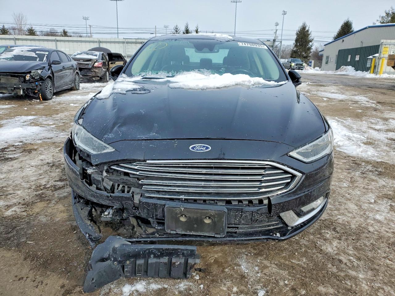 2017 Ford Fusion Titanium Hev - Фото 5