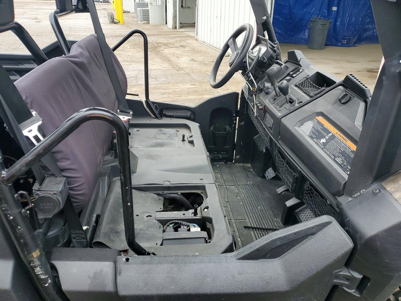 2023 Honda Pioneer 700 Utility Vehicle - Фото 6