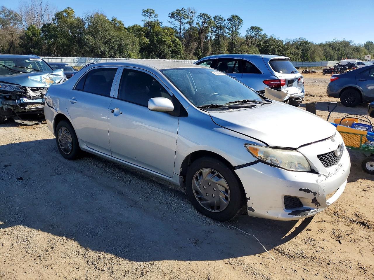 2010 Toyota Corolla Base - Фото 4