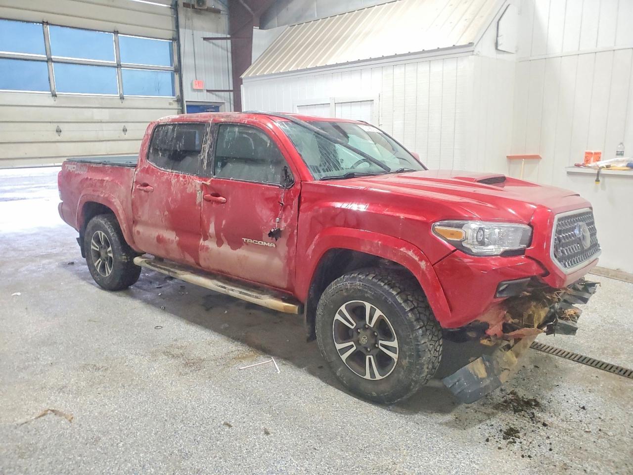 2019 Toyota Tacoma Double Cab - Image 4
