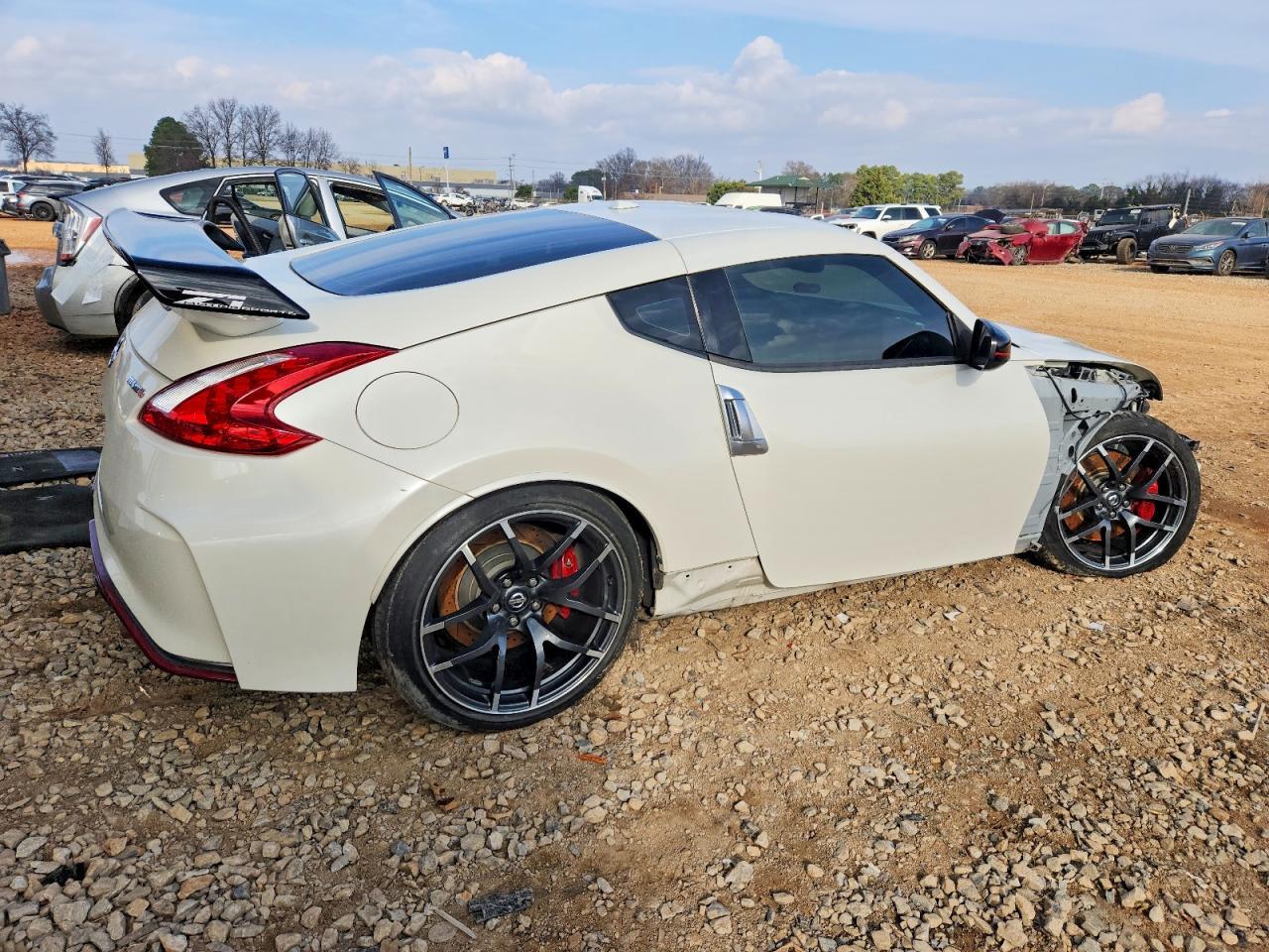 2016 Nissan 370Z Base - Фото 3