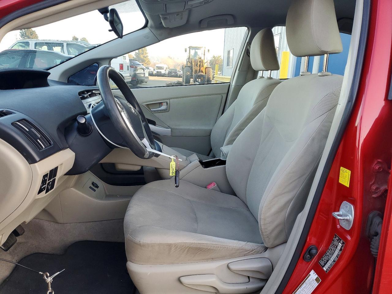 2010 Toyota Prius Iii - Фото 7
