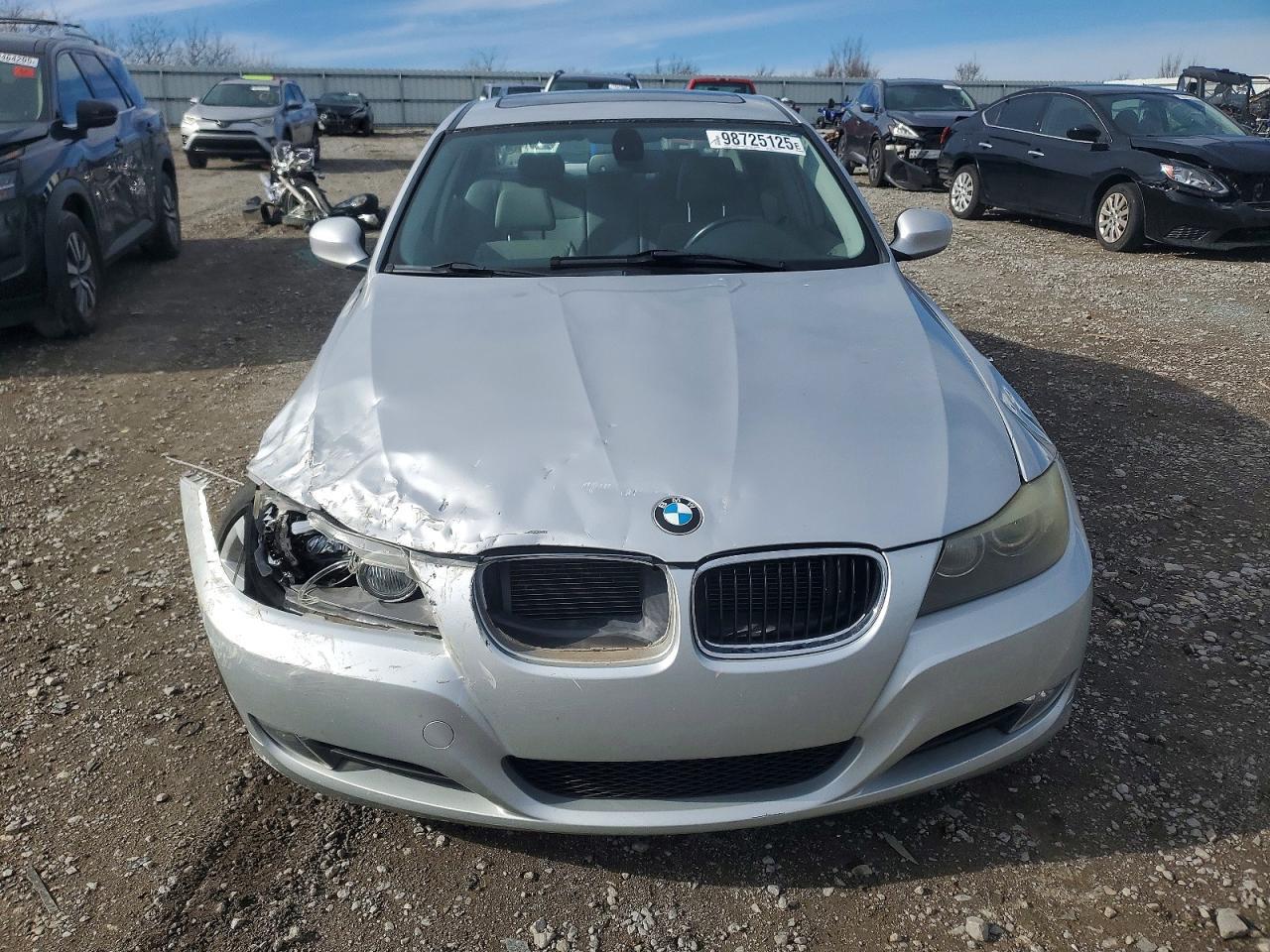 2011 BMW 328 I - Image 5