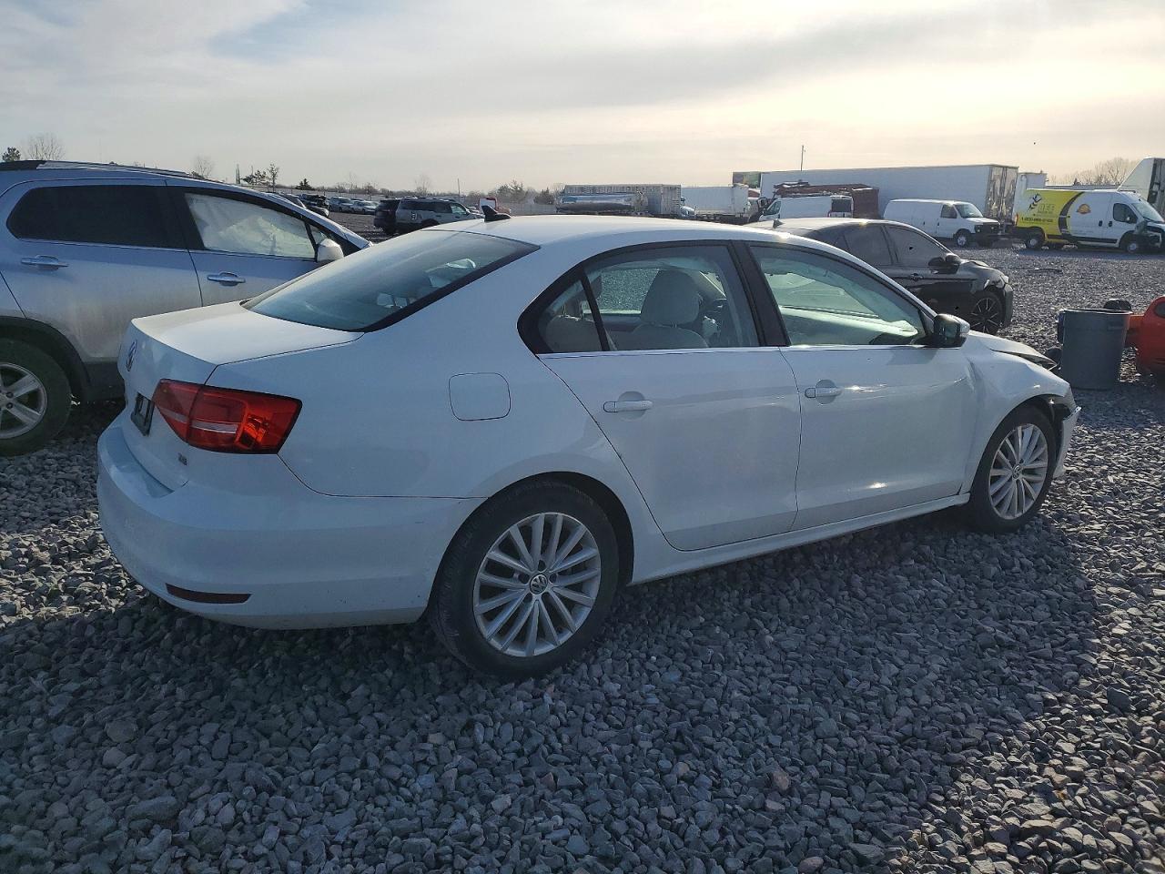 2015 Volkswagen Jetta Se - Фото 3