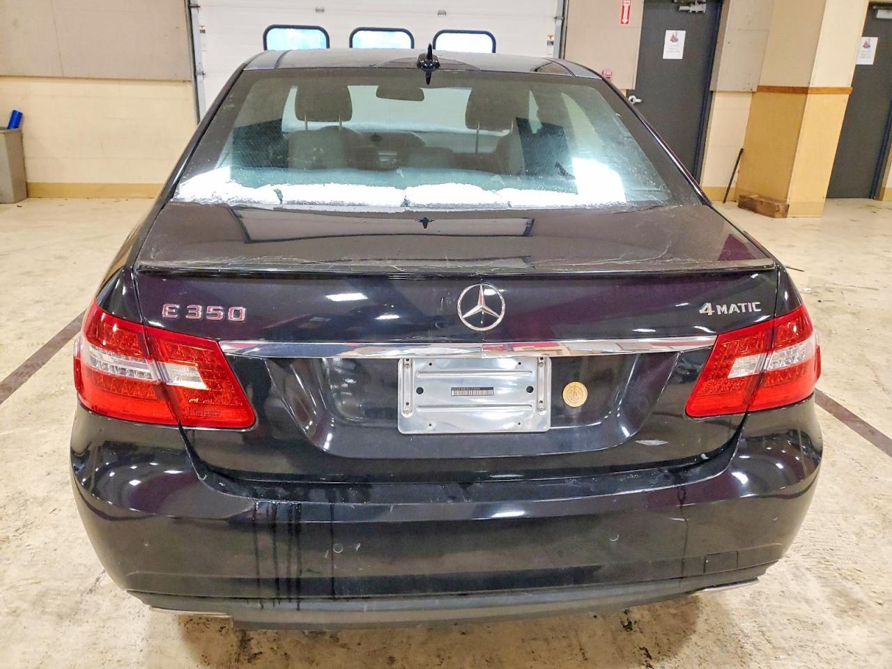 2011 Mercedes-Benz E 350 4Matic - Фото 6