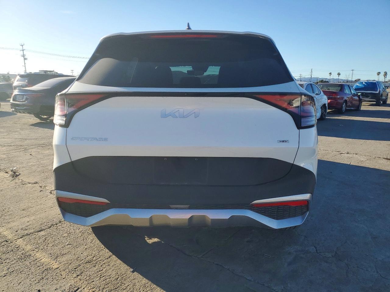 2025 Kia Sportage Lx - Image 6