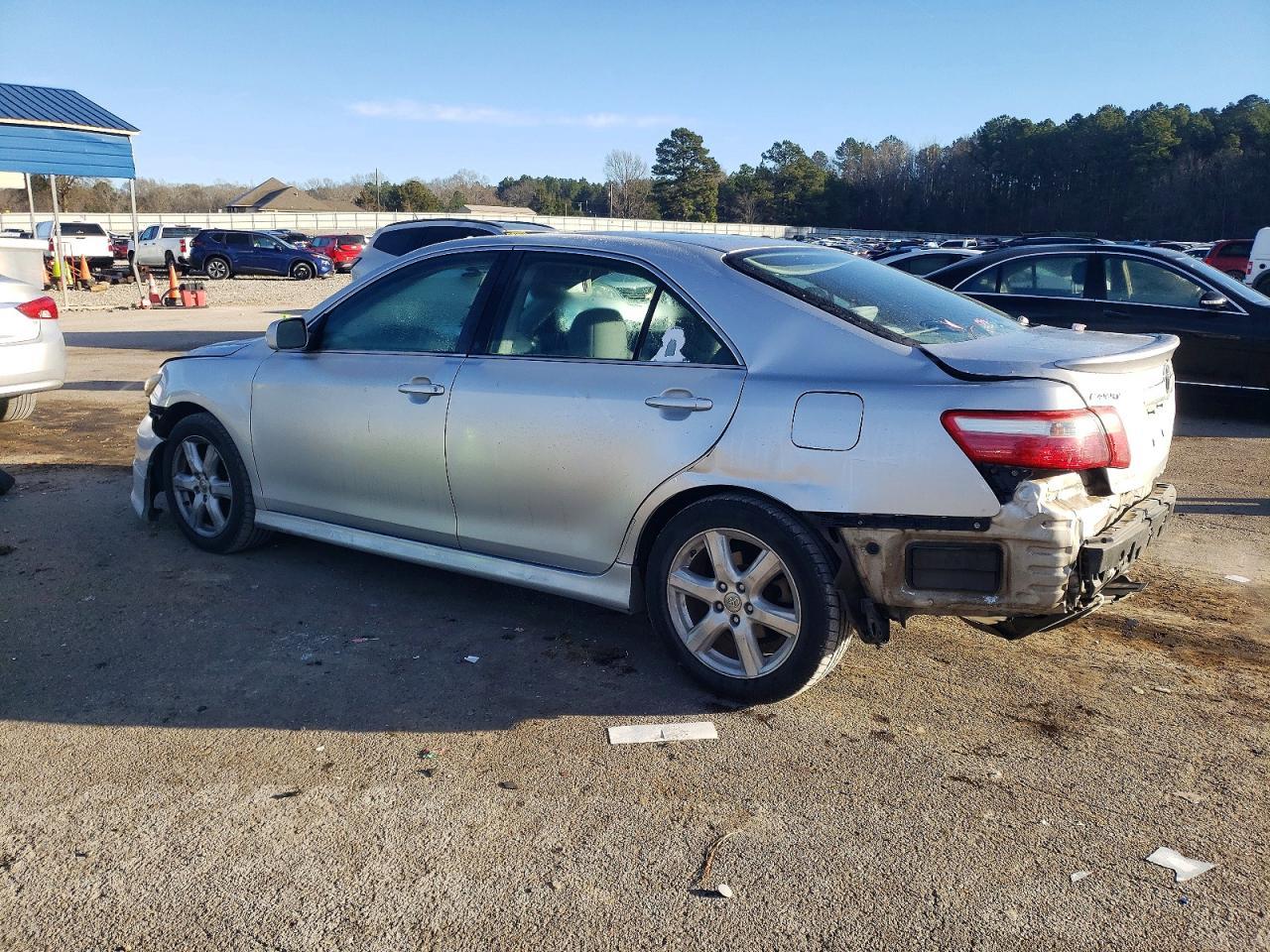 2009 Toyota Camry Base - Фото 2