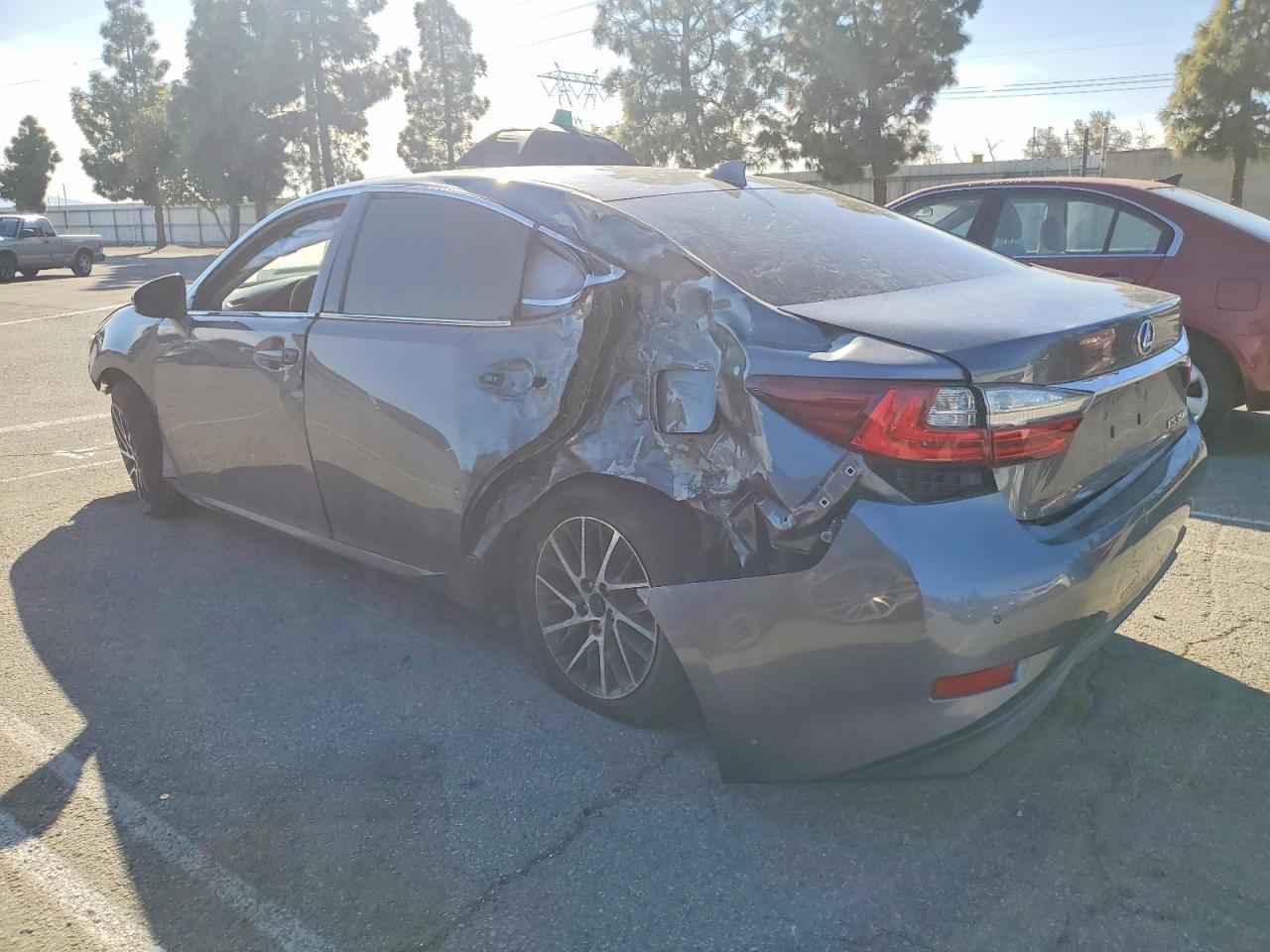 2016 Lexus Es 350 - Фото 2