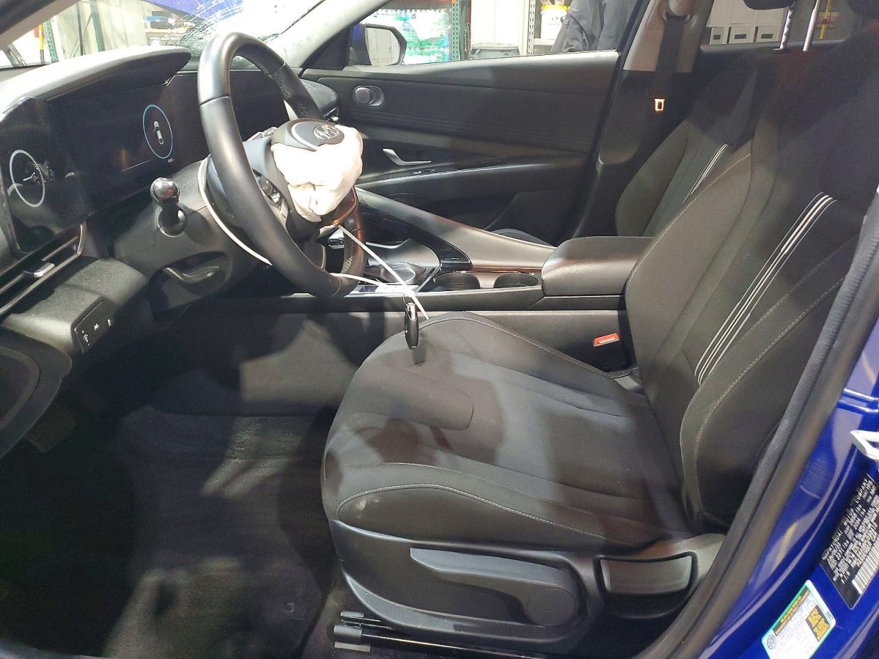 2023 Hyundai Elantra Sel - Фото 7