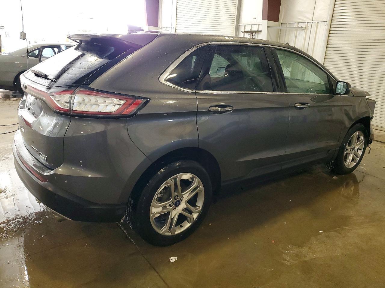 2017 Ford Edge Titanium - Фото 3