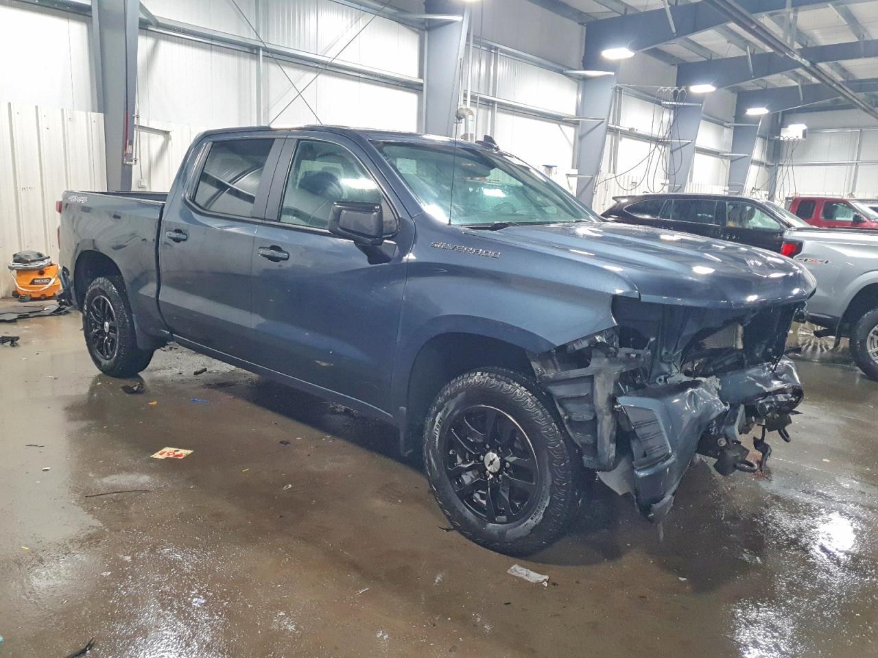 2020 Chevrolet Silverado K1500 Rst - Фото 4