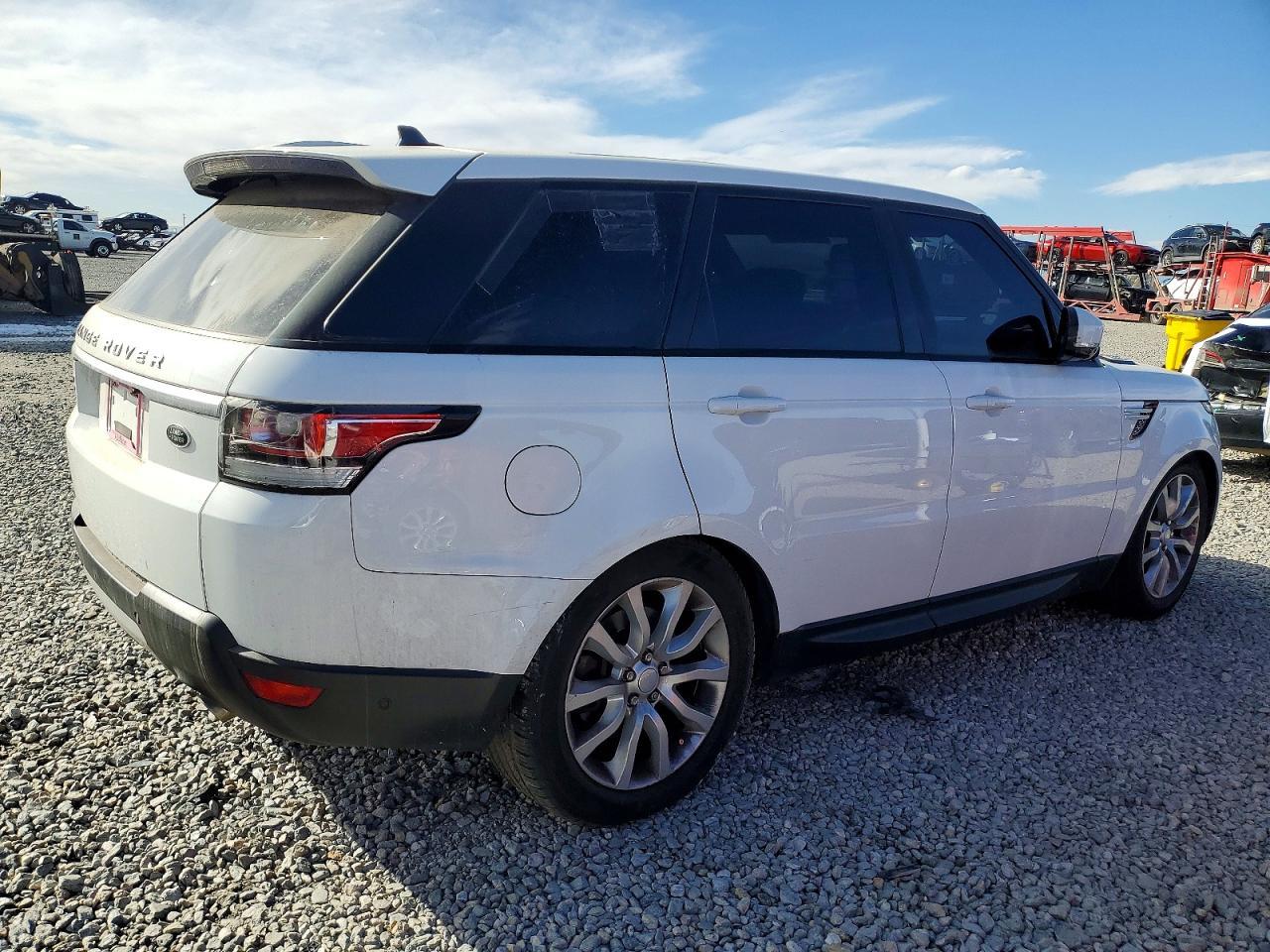 2016 Land Rover Range Rover Sport 3.0 Diesel Hse - Image 3