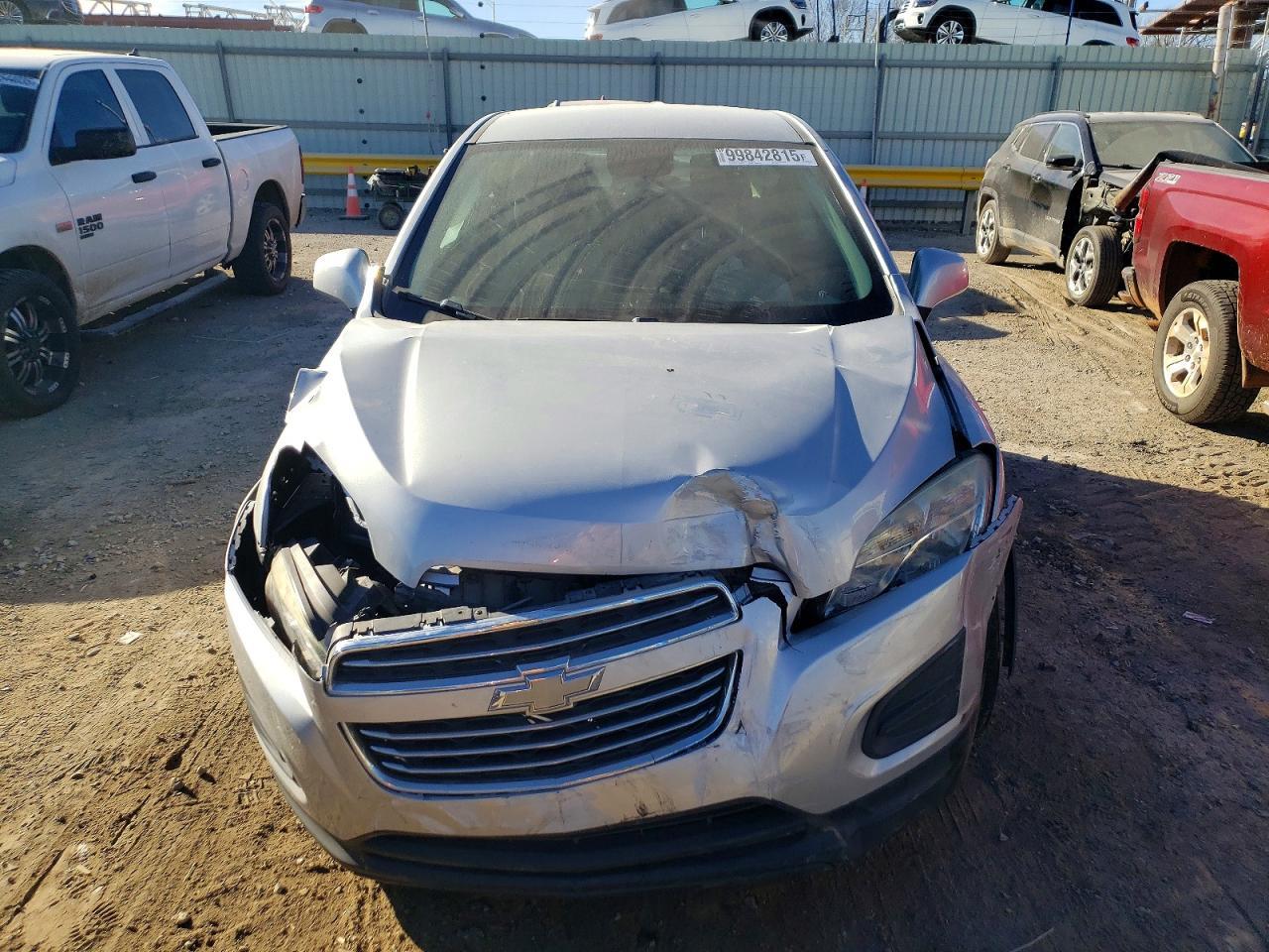 2015 Chevrolet Trax Ls - Image 5