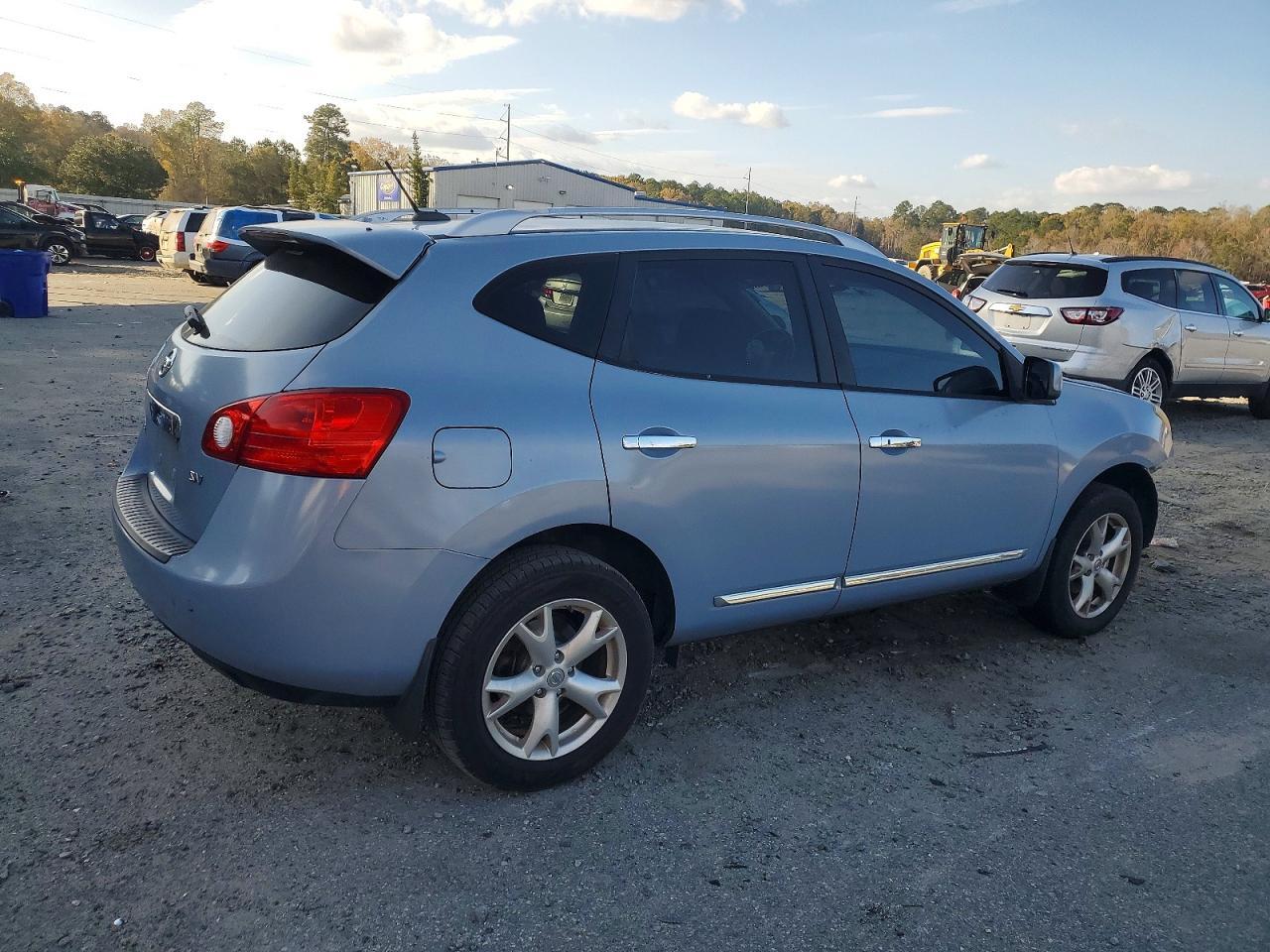 2011 Nissan Rogue S - Фото 3