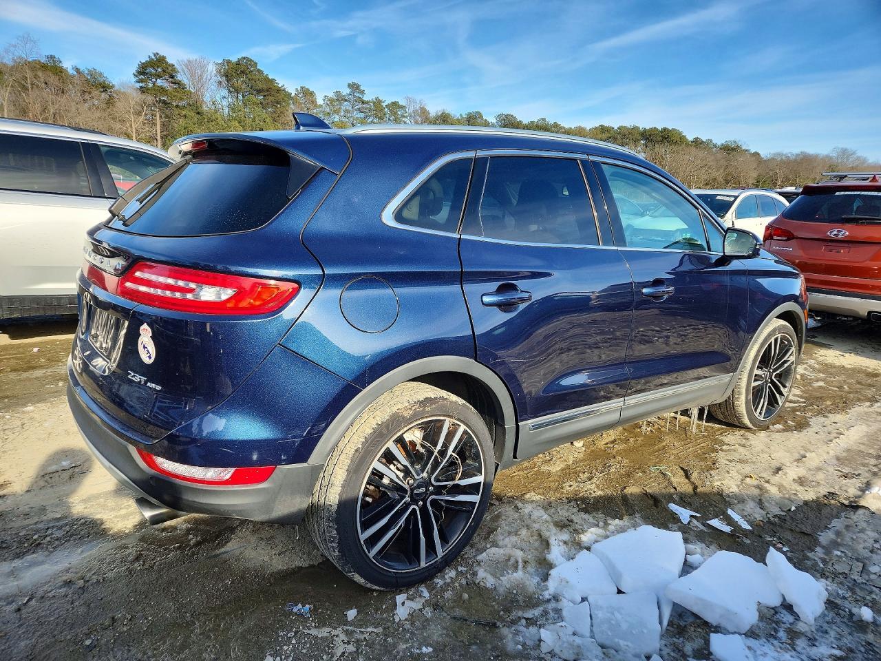 2017 Lincoln Mkc Reserve - Image 3