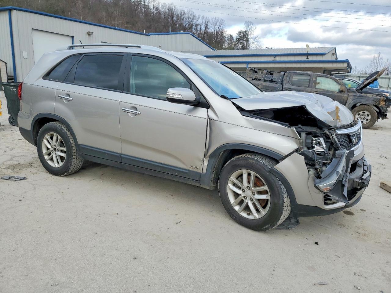 2014 Kia Sorento Lx - Image 4