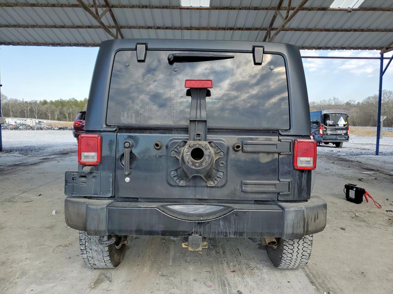 2018 Jeep Wrangler Unlimited Sahara - Фото 6