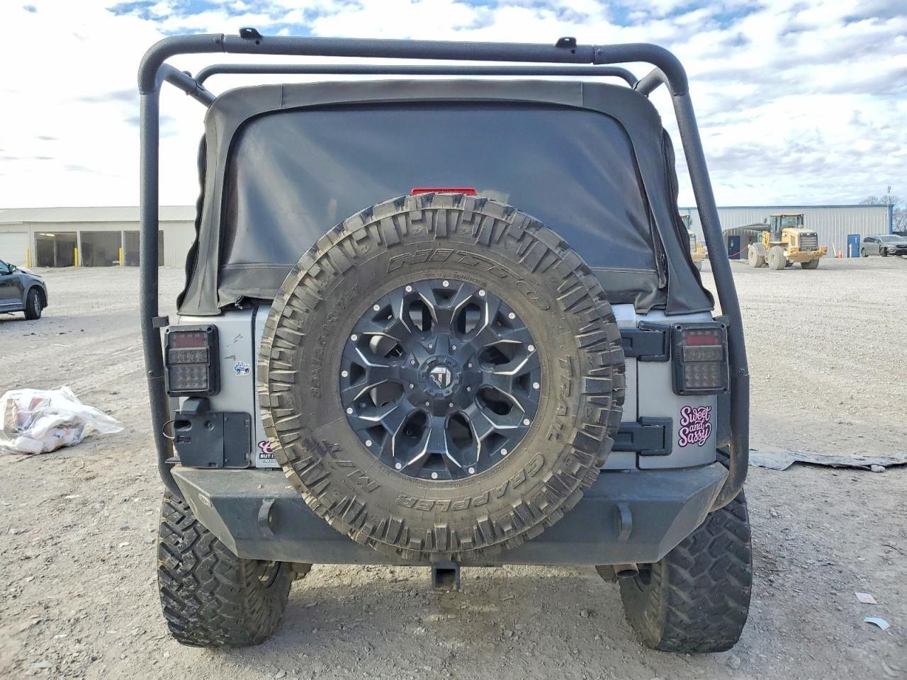 2014 Jeep Wrangler Unlimited Sport - Фото 6