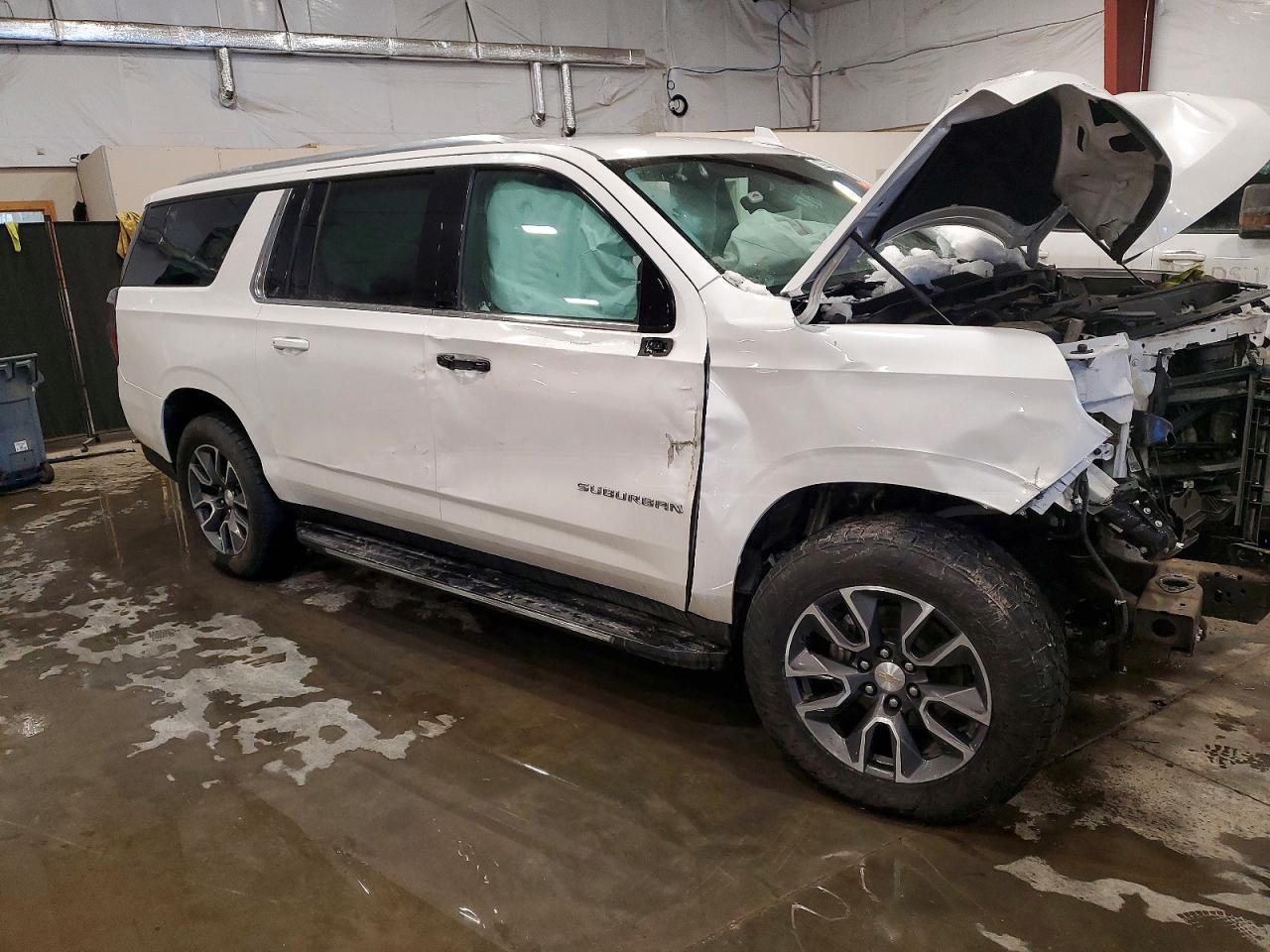 2022 Chevrolet Suburban K1500 Lt - Фото 4