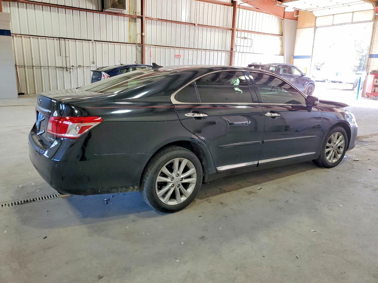 2012 Lexus Es 350 - Фото 3