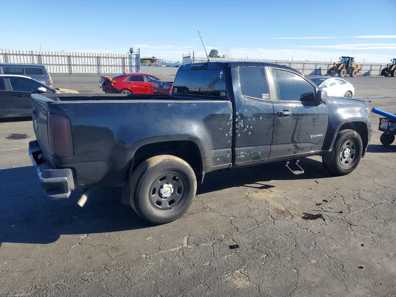 2018 Chevrolet Colorado - Фото 3