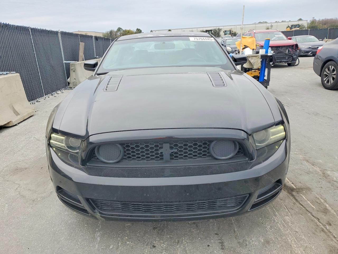 2013 Ford Mustang Gt - Image 5