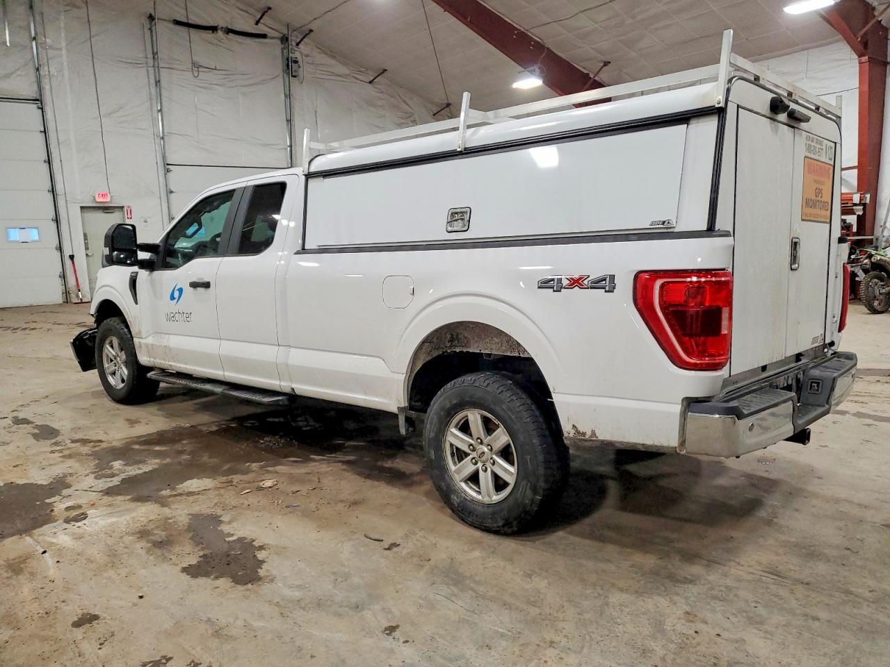 2023 Ford F150 Super Cab - Фото 2